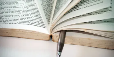 마사지 용어 사전 — 홈타이·1인샵·건식·드레이핑, 처음 보면 막히는 말들